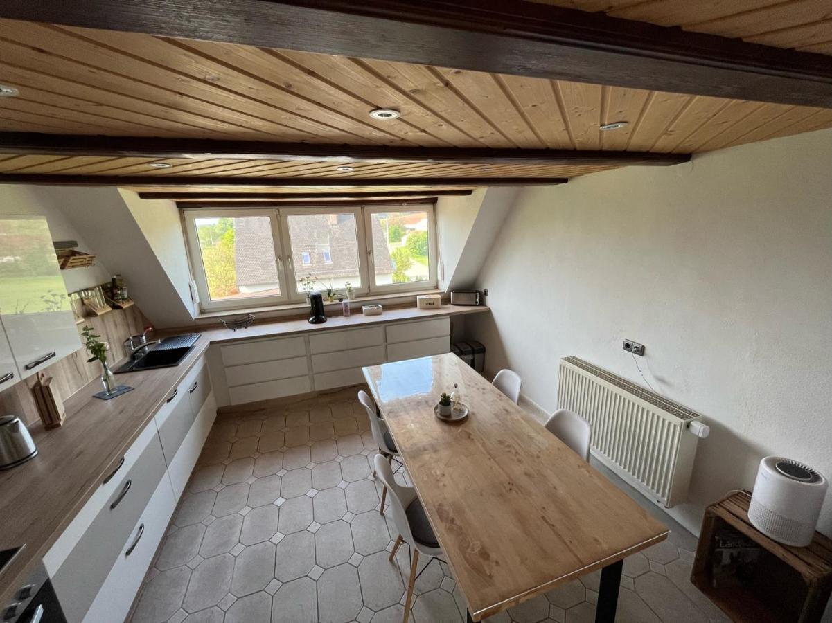 Schoene Wohnung In Ruhiger Laendlicher Lage Heidenheim  Exteriér fotografie