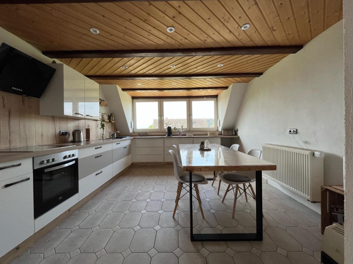 Schoene Wohnung In Ruhiger Laendlicher Lage Heidenheim  Exteriér fotografie